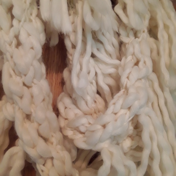 Scarf - Picture 2 of 3